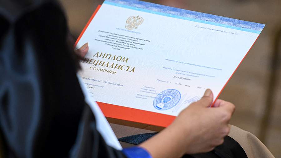 Купить диплом Как выбрать качественный документ и не попасть на мошенников